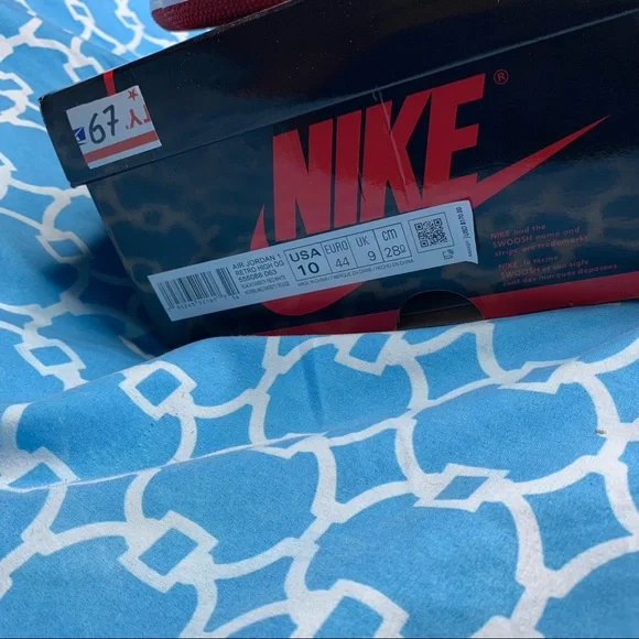 Nike Air Jordan 1 High Men’s size 10 Patent bred retro og red black sneakers new